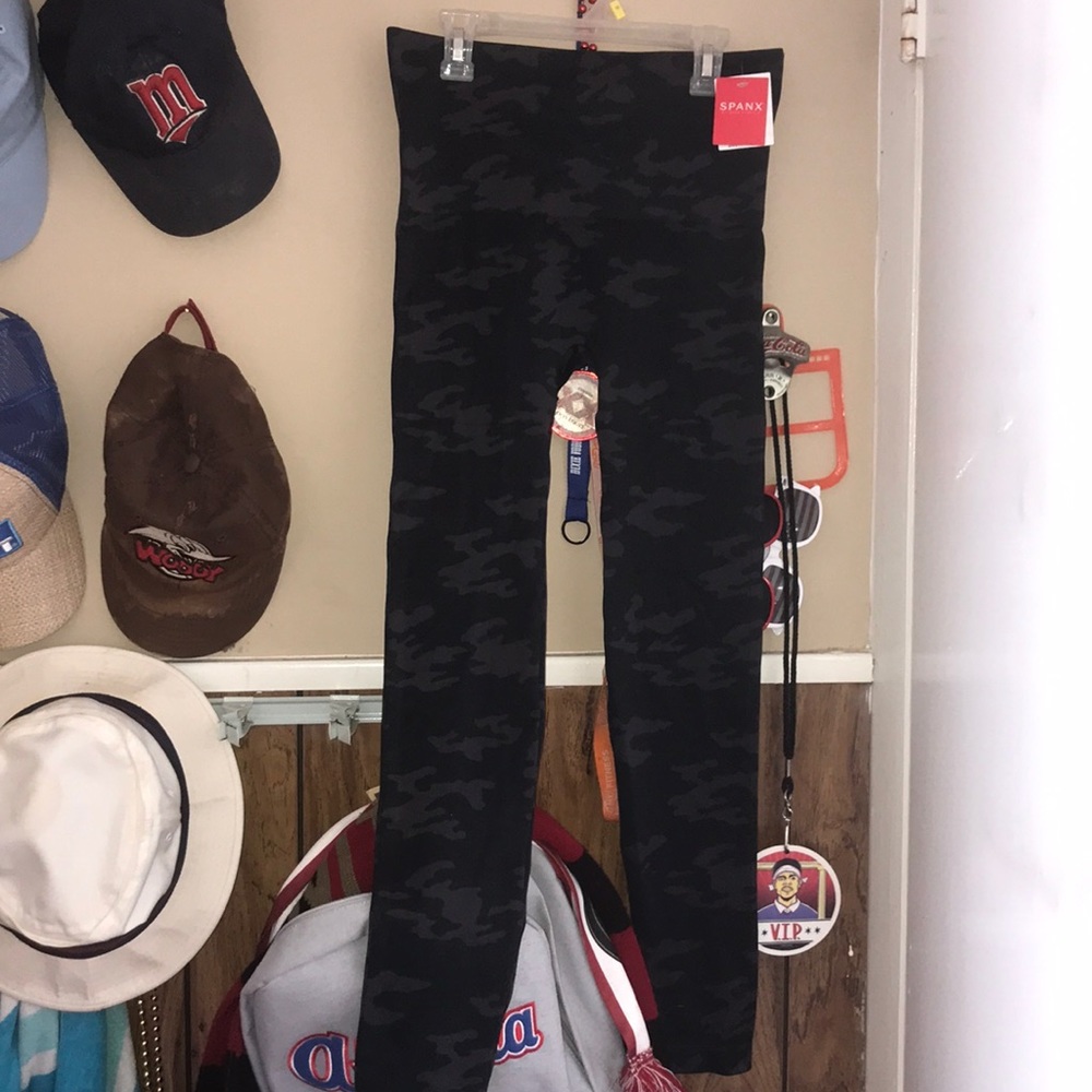 CAMO SPANX